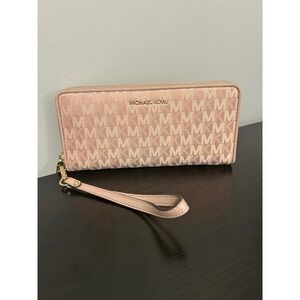 Michael Kors Signature Logo Zip Around Wristlet Wallet Pink Gold Tone